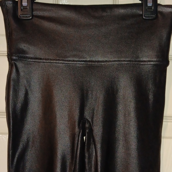 Spanx sz s shiny leggings - Picture 4 of 5